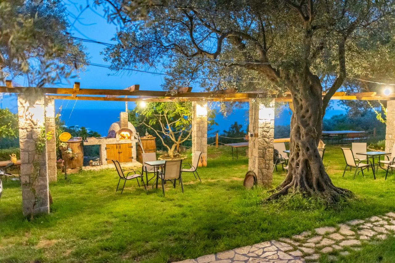 Holiday Park Olive Tree ウルツィニ エクステリア 写真