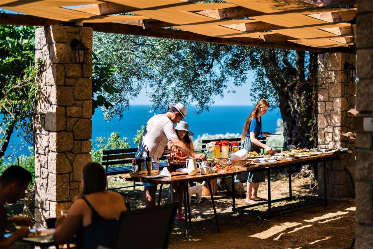 Holiday Park Olive Tree ウルツィニ エクステリア 写真